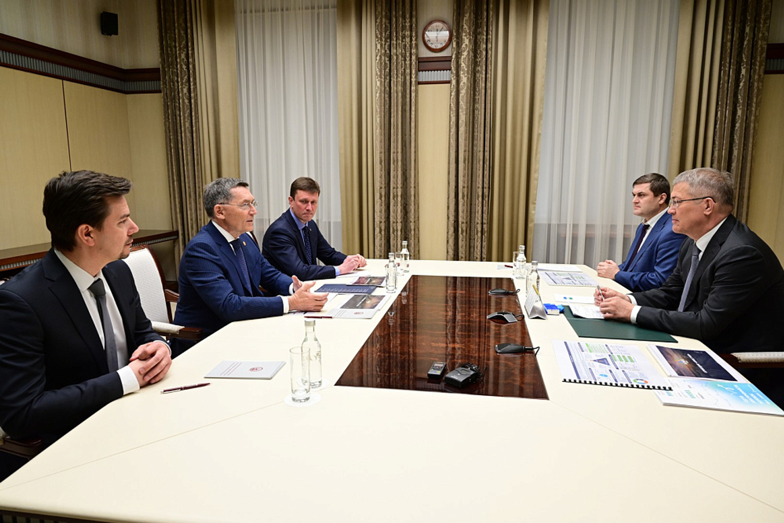 Радий Хабиров обсудил с «КОМОС ГРУПП» модернизацию молочного завода в Уфе