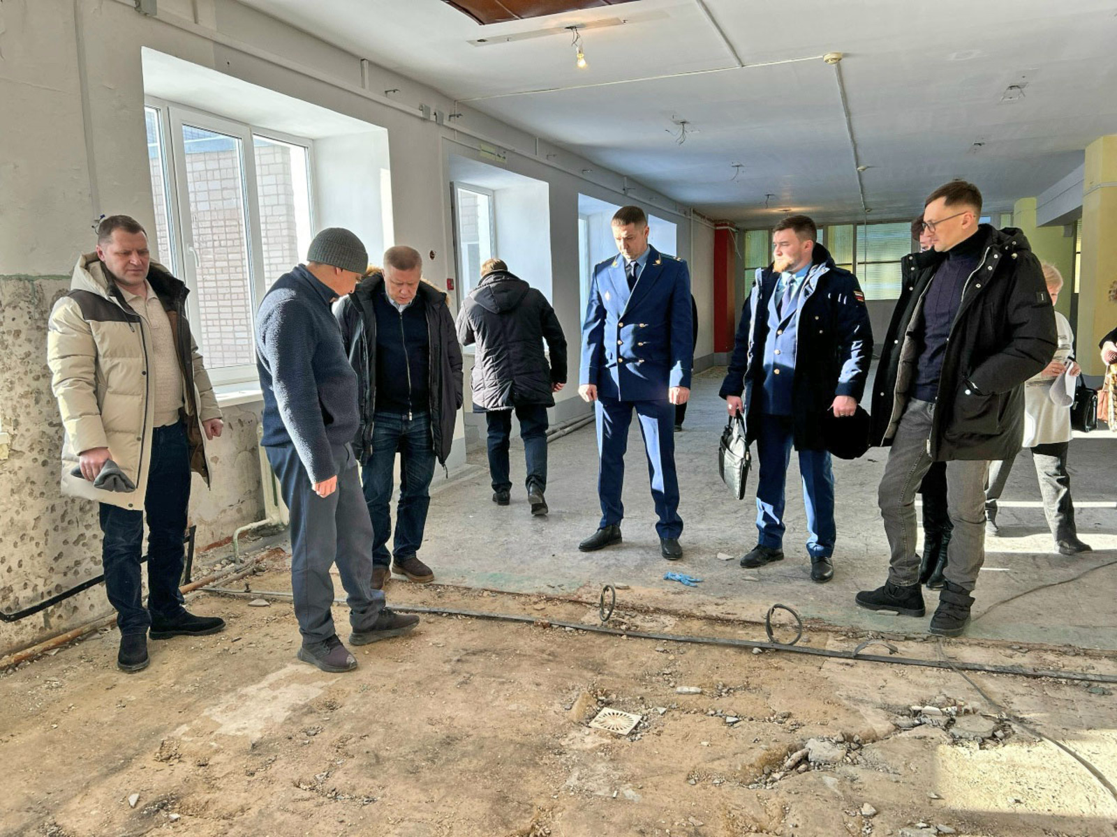 Кумертауская прокуратура контролирует ремонт школы