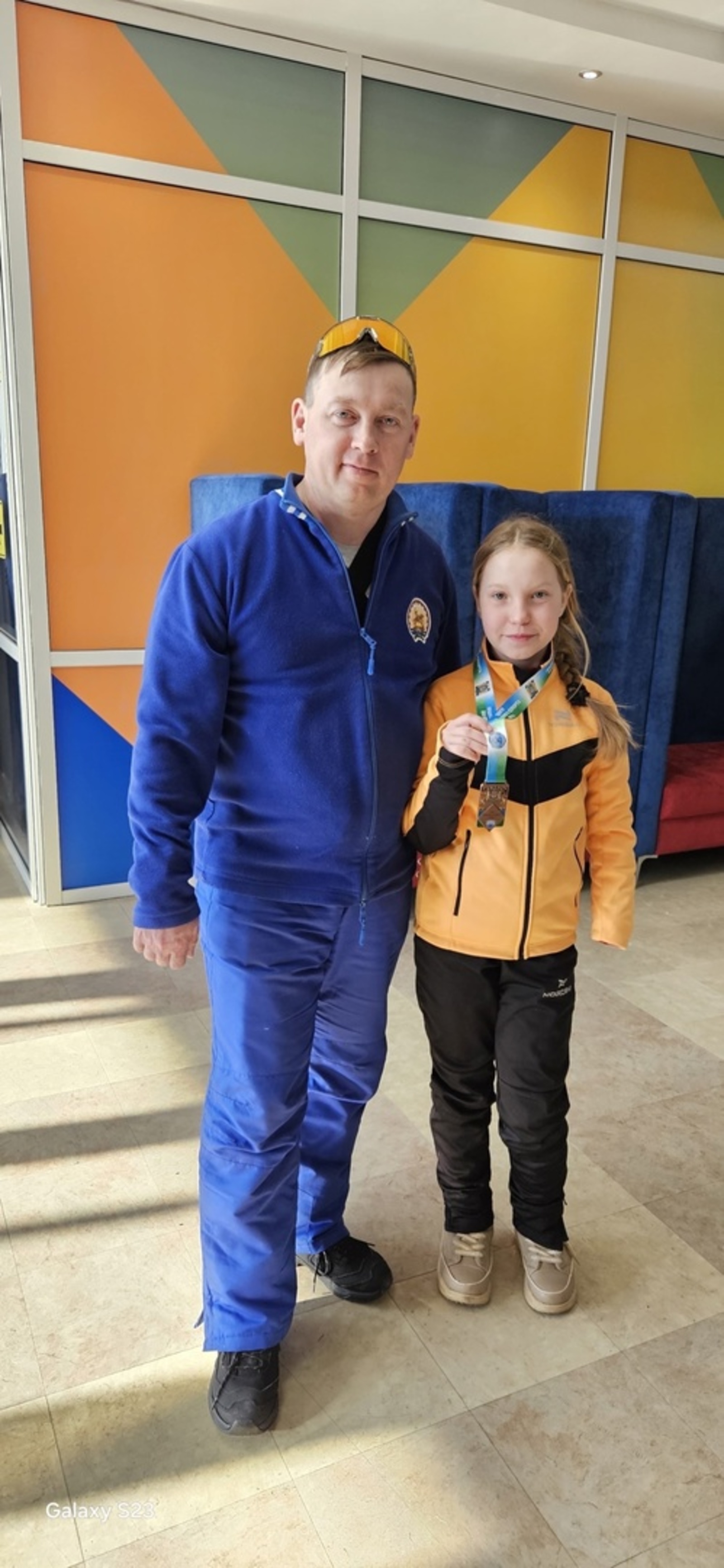 Тренер с воспитанницей Мирославой Демченко на финале Кубка  России по лыжным гонкам спорта ПОДА.