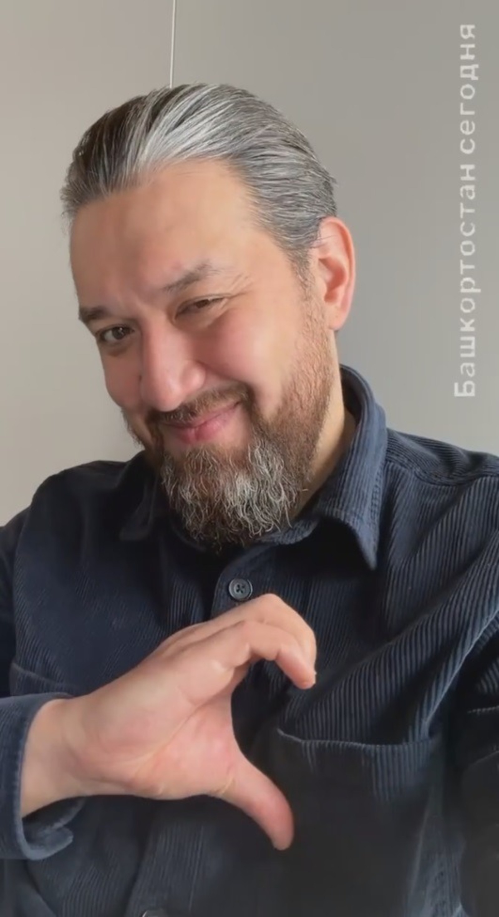 Как поздравить женщин по-особенному? Лидер группы Ay Yola делится секретом