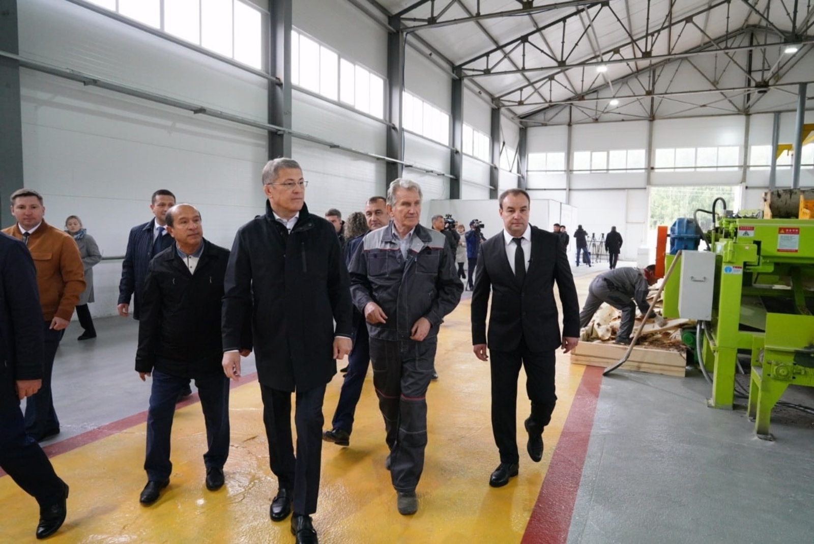 В Учалинском районе Завод «Башкирский лесъ» будет производить высококачественную лиственную влагостойкую фанеру.