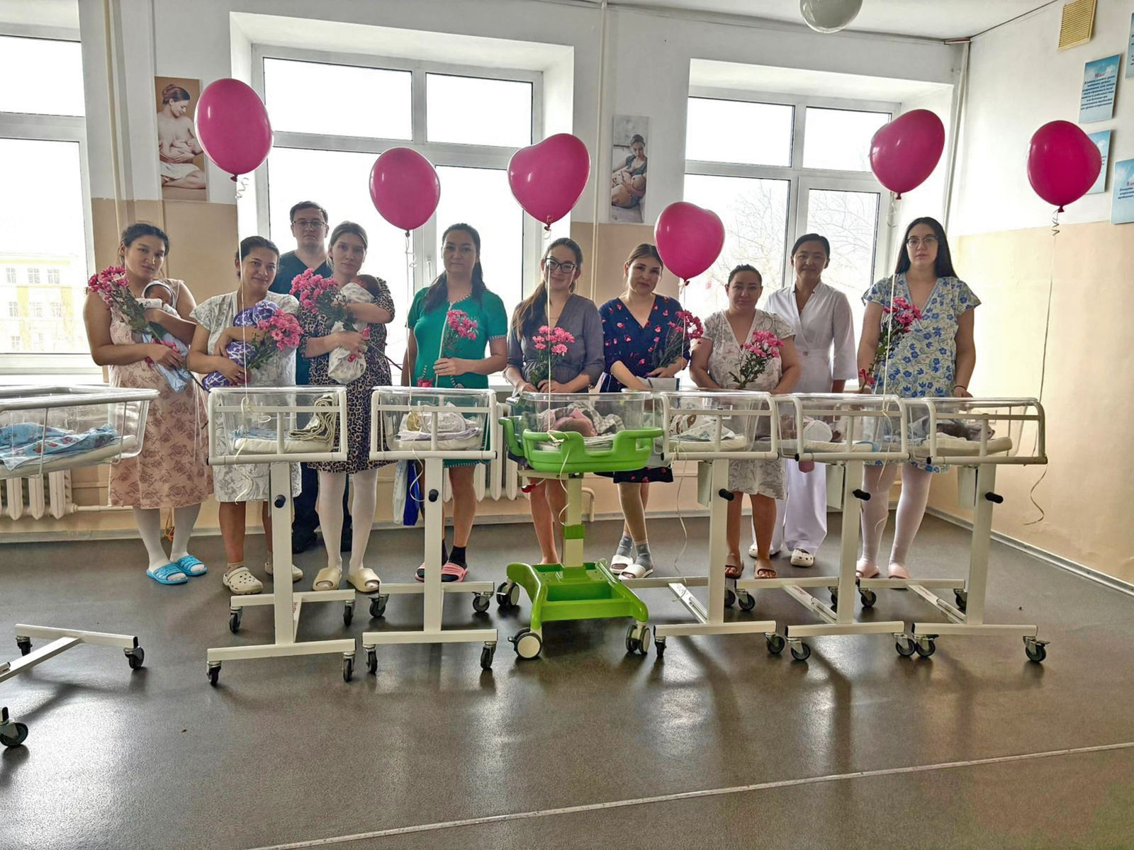 Спад суммарного коэффициента рождаемости в России: актуальные данные