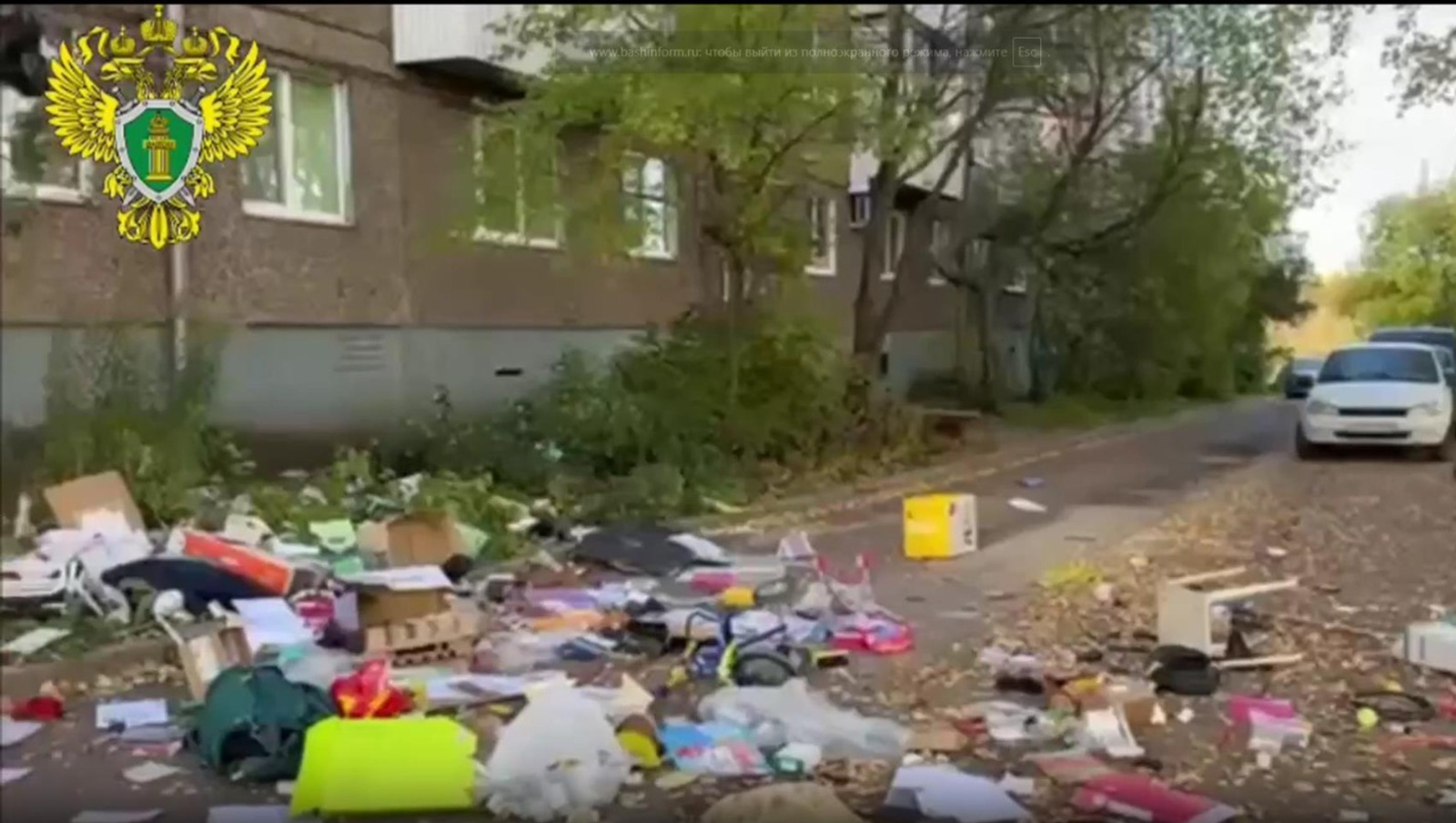 В Уфе мужчина выбросил из окна свою дочь: возбуждено уголовное дело