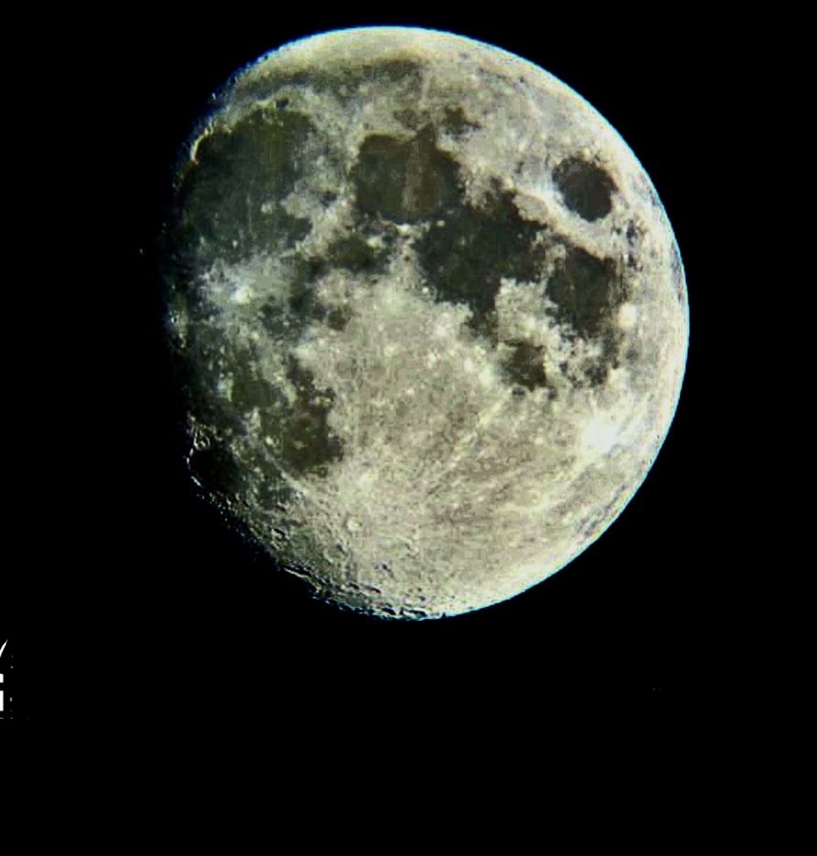 Волчья Луна и метеорный поток: что ждать в эту ночь?