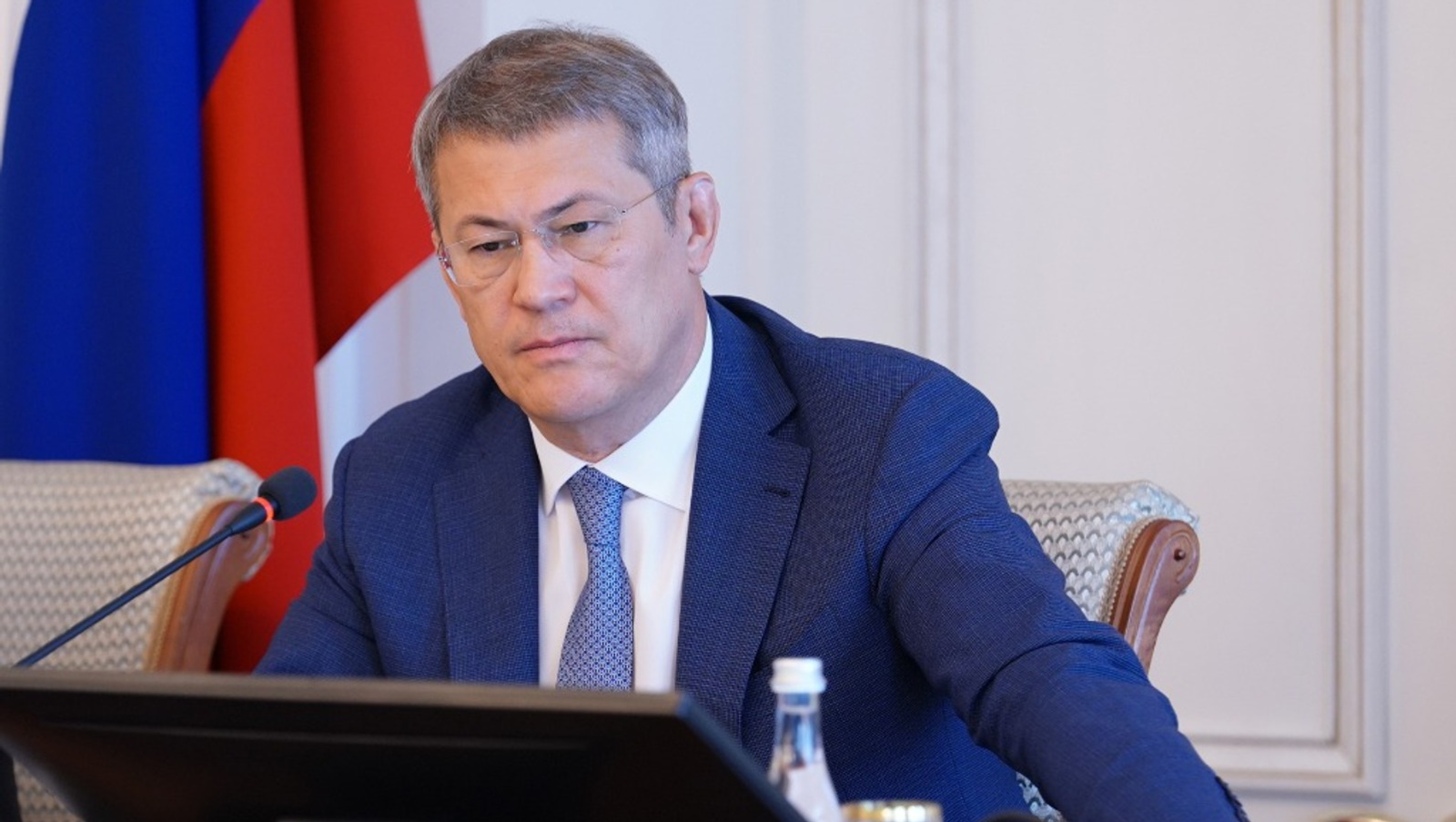 Глава Башкирии разнес глав городов и районов за неубранный мусор