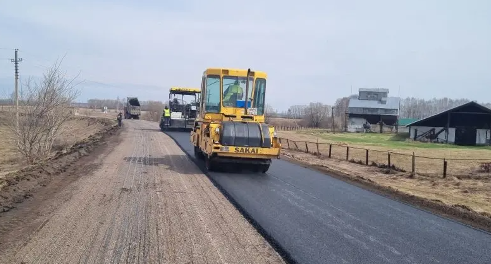 В Башкирии началось асфальтирование дорог