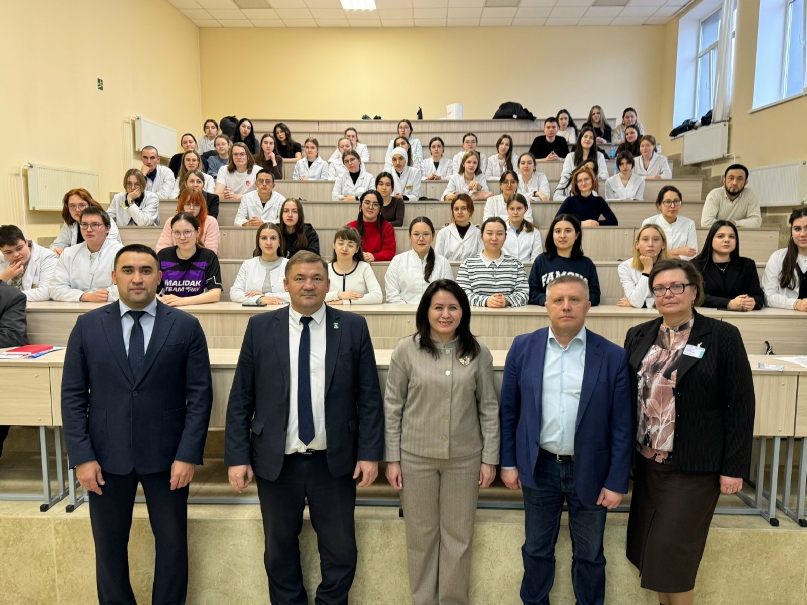 Кумертау ждёт молодых врачей: перспективы для выпускников ВУЗов