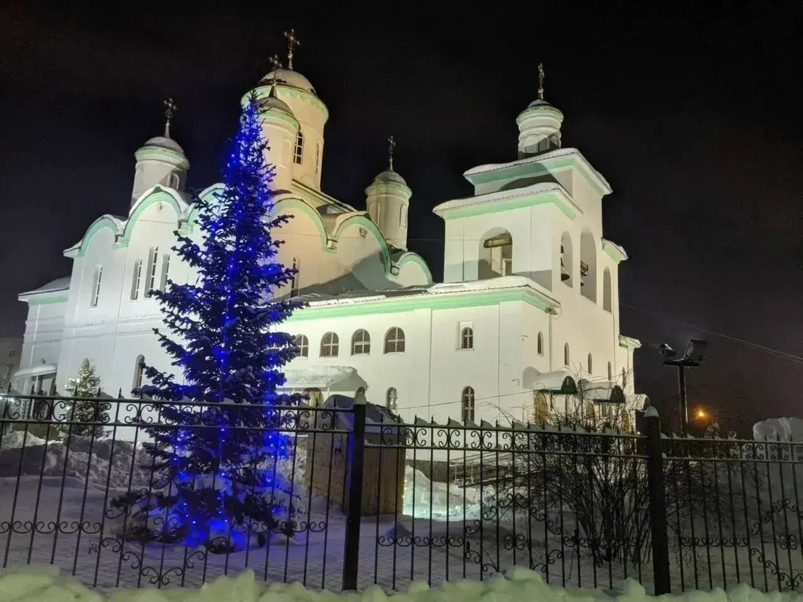 Глава Башкирии поздравил жителей республики с Рождеством