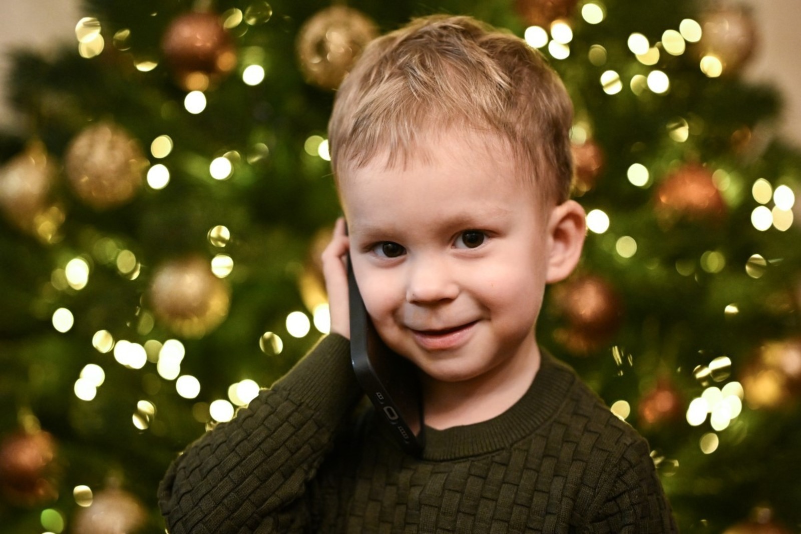 Более 4 тысяч детей из Башкирии позвонили Деду Морозу