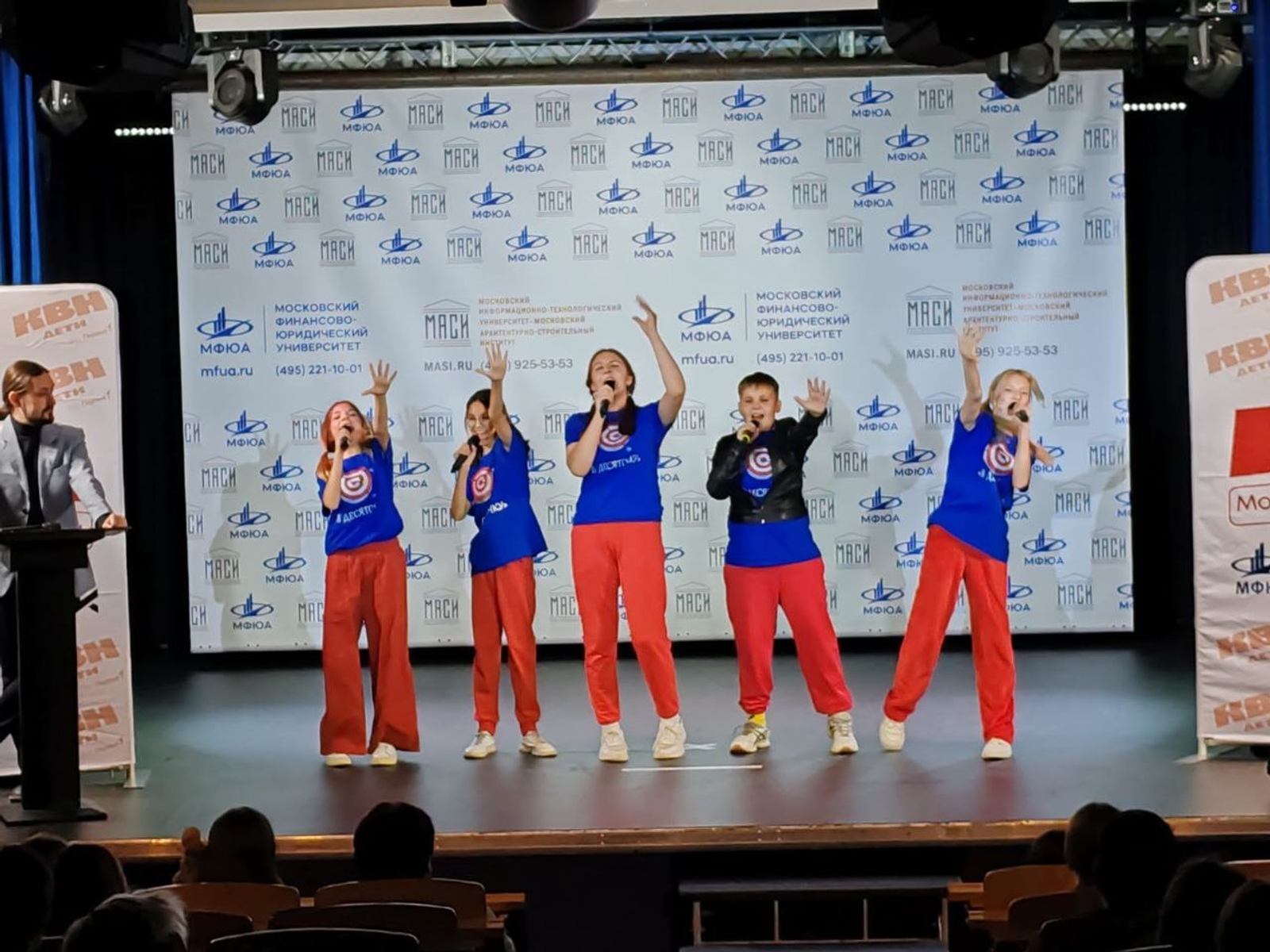 Ученики школы №10 покорили столицу России юмором, артистизмом и находчивостью