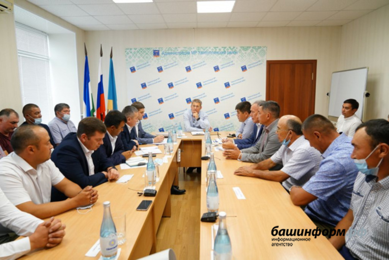 Радий Хабиров принял участие в совещании по ликвидации в республике последствий засухи