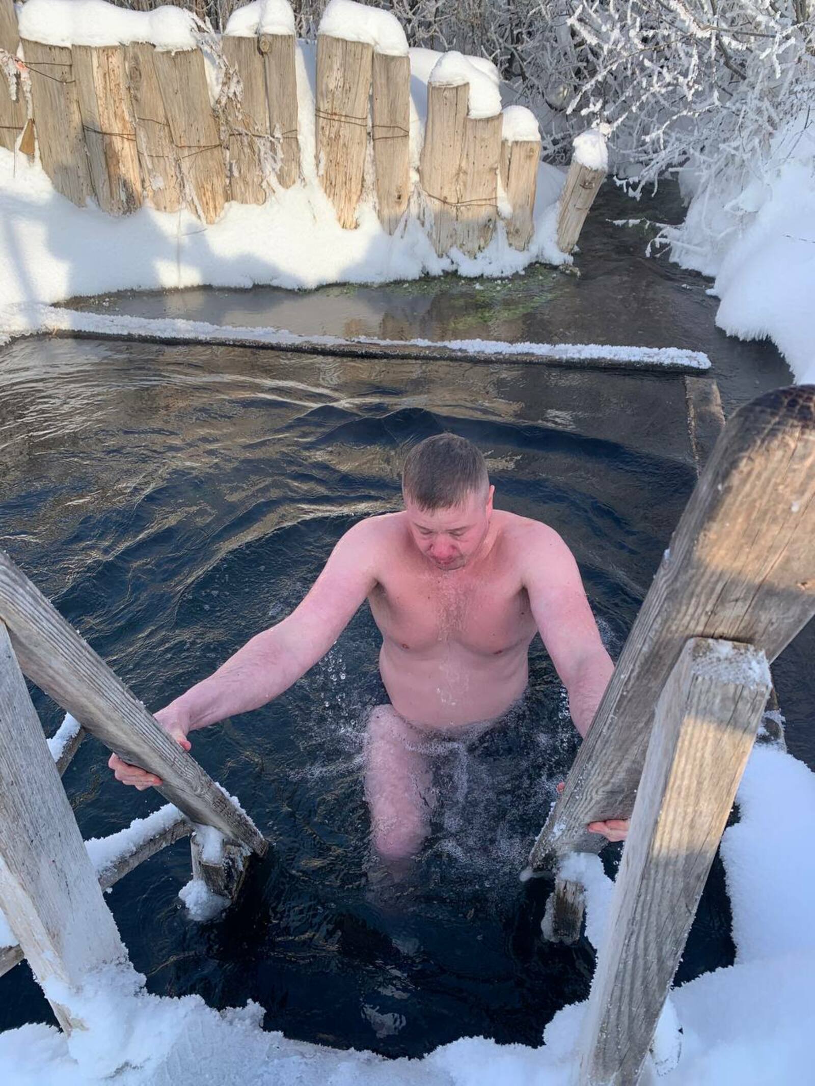 Жителям Башкирии рассказали, как безопасно окунуться в крещенские купели