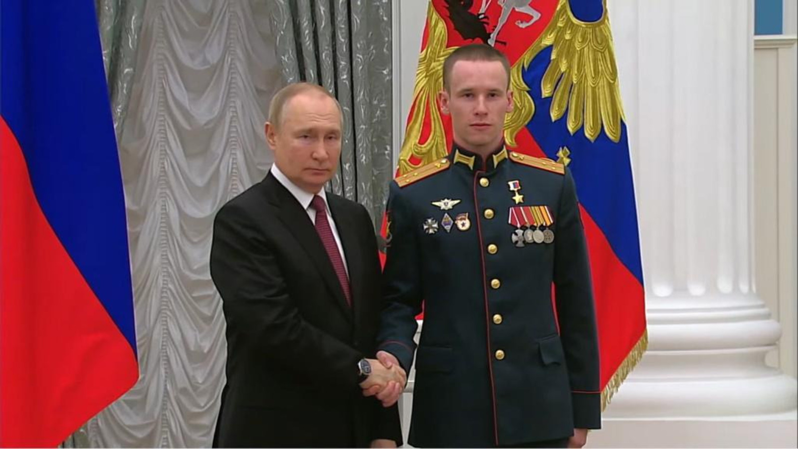 Старший лейтенант из Башкирии удостоен  звания Героя России за участие в СВО