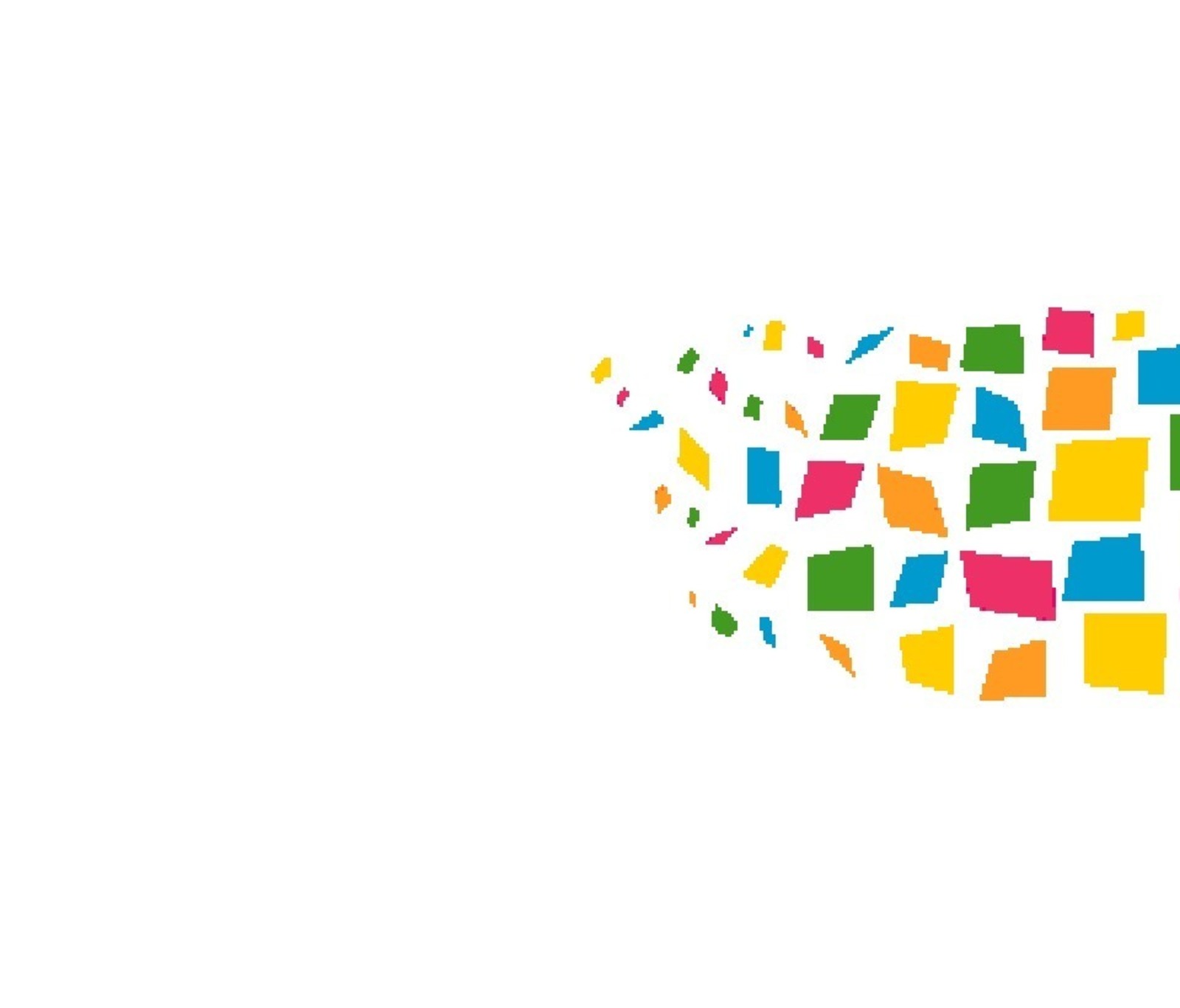 Участники соревнований в форме с символикой Всероссийского дня снега семья Уразаевых:  Анвар, Айсылу и их младшая дочка Амелия.