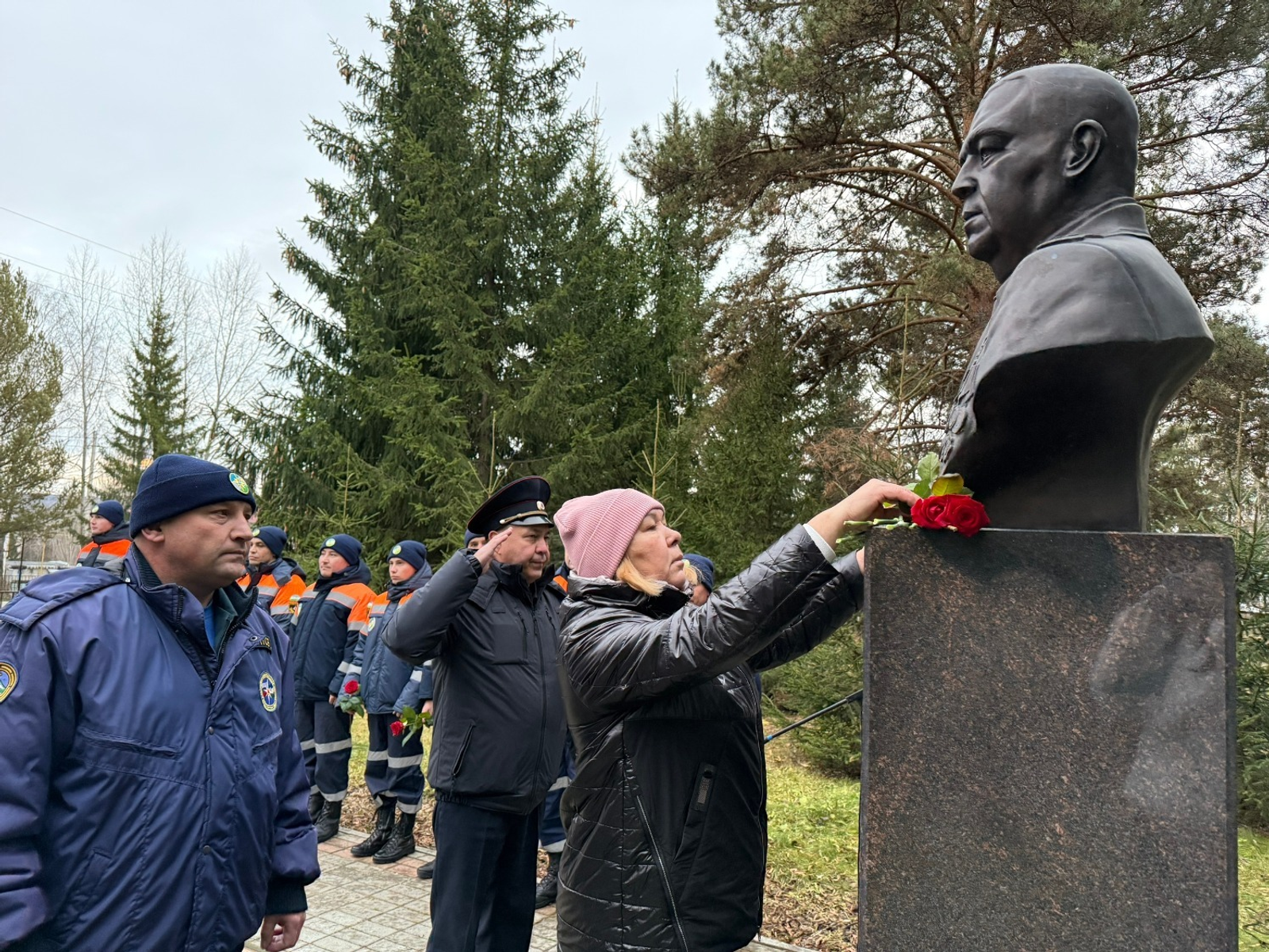В Башкирии чтят память генерал-майора Артура Ахметханова