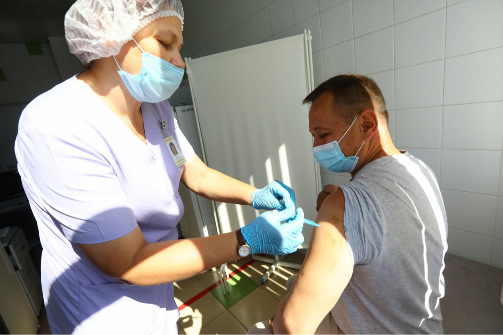 В Башкортостане прививку от коронавируса сделали 1,2 млн жителей