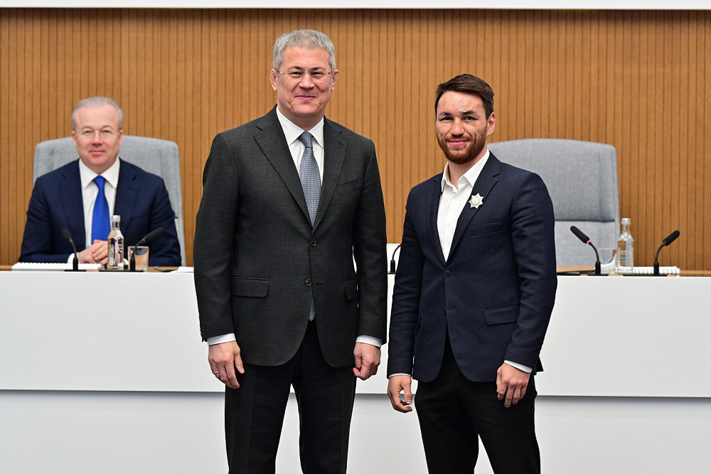 Радий Хабиров отметил спортивные достижения Башкирии: награды нашли своих героев