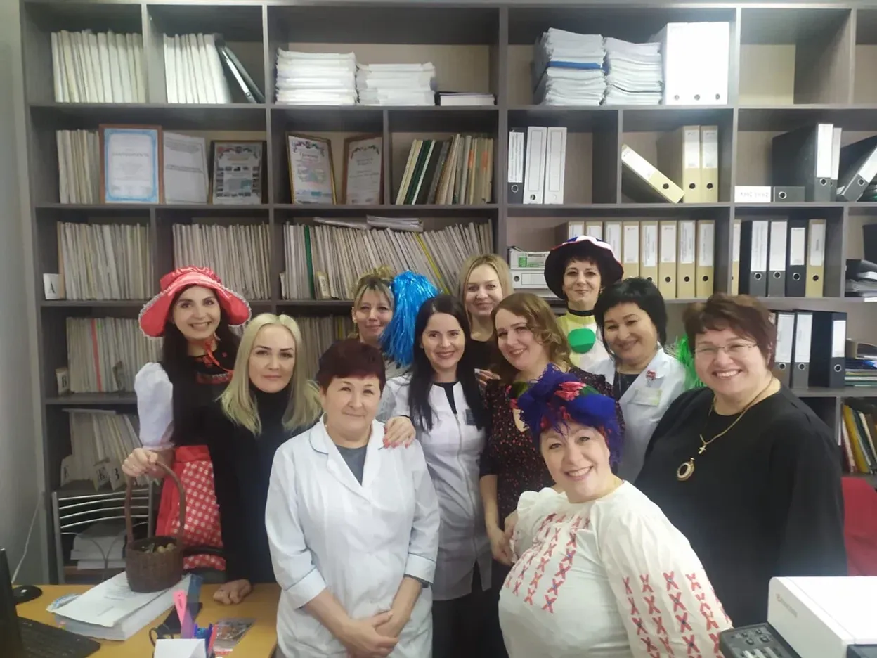 Согревая сердца добротой: День социального работника празднуют в Кумертау