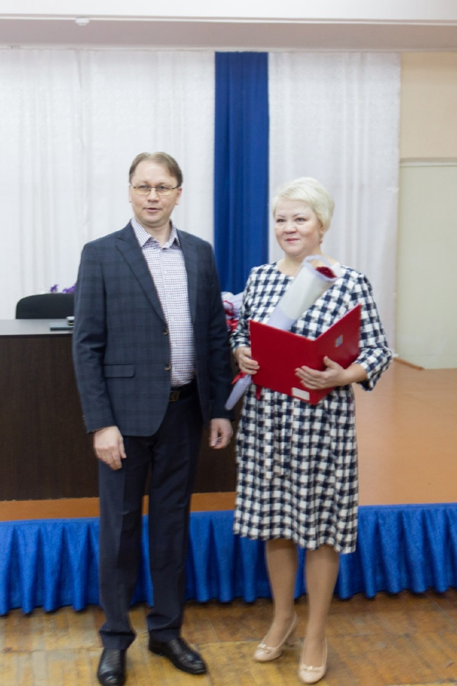 Олег Фролов наградил сотрудников больницы города Кумертау за самоотверженный труд в период пандемии