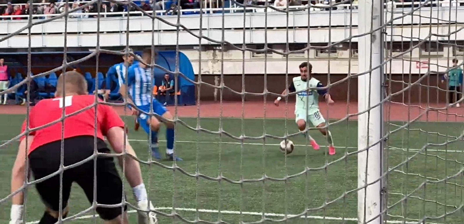 Удаление и усталость: «Уфа» не удержала победу в Саратове