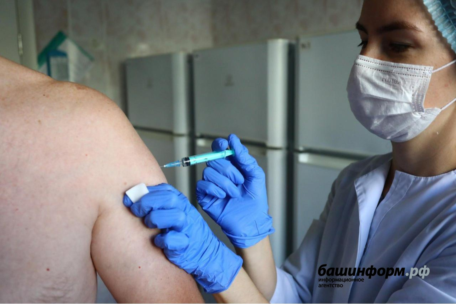 В парикмахерских и фитнес-клубах Башкирии будут требовать сертификат о прививке
