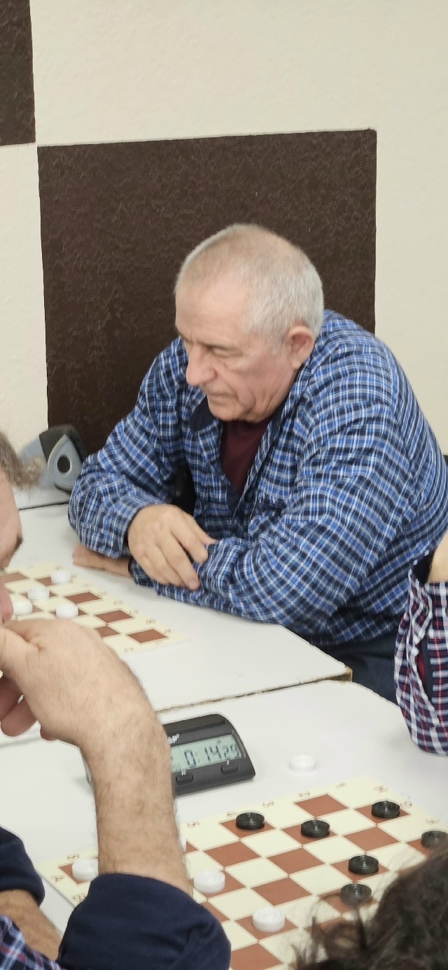 Команда Общества инвалидов из Кумертау сыграла в шашки