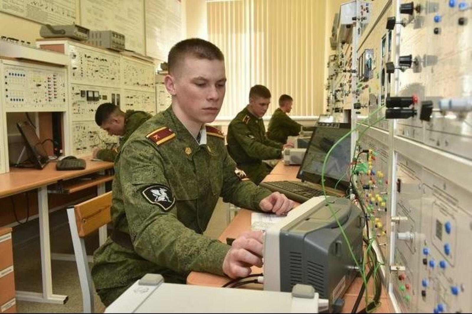 На базе УУНиТ распоряжением Михаила Мишустина откроют военный центр