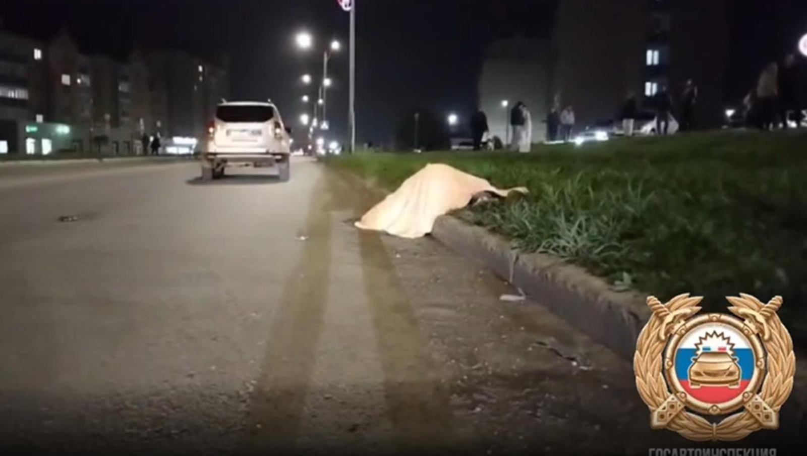 Мир не без добрых людей: Осиротевшей девочке из Башкирии собрали миллион рублей