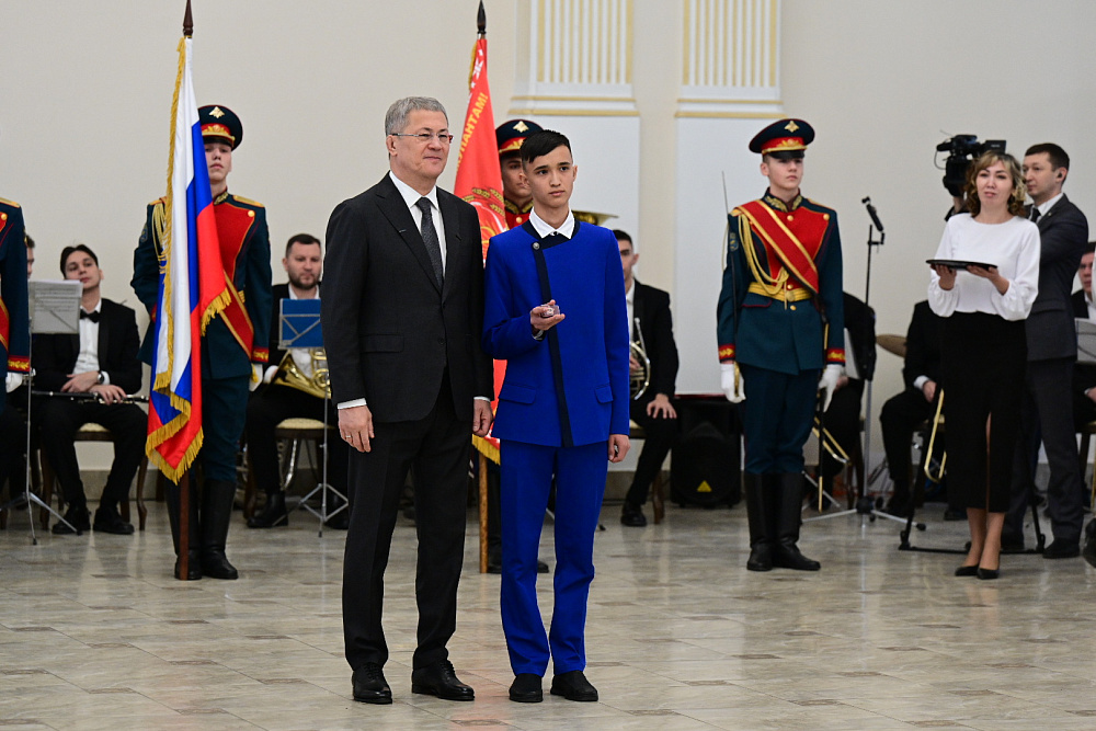 «Бал юных шаймуратовцев»: праздник достижений и патриотизма в Башкирии