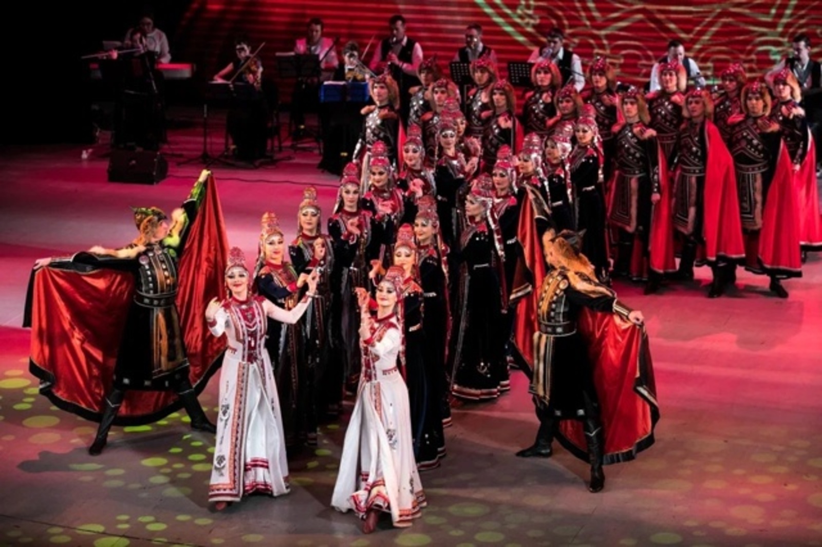 В Башкирии отмечается день национального танца