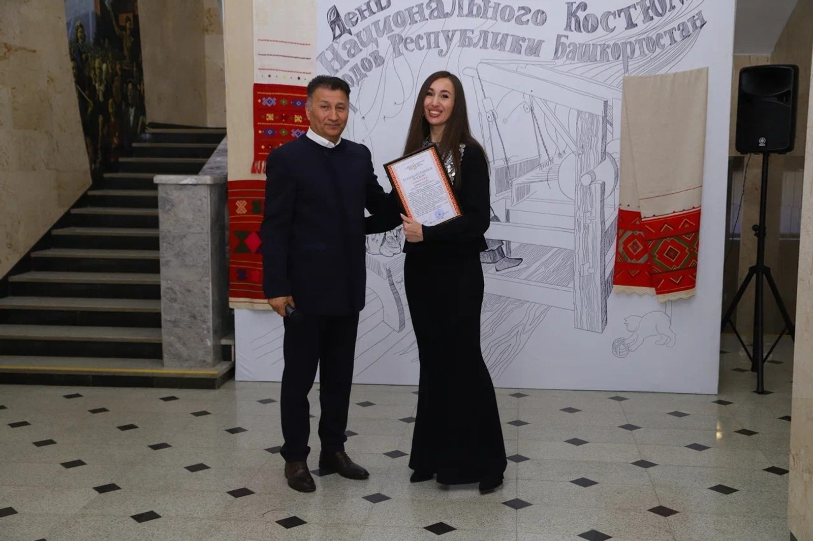 «Истоки национальной красоты»: в Башкирии открылась выставка фотохудожницы