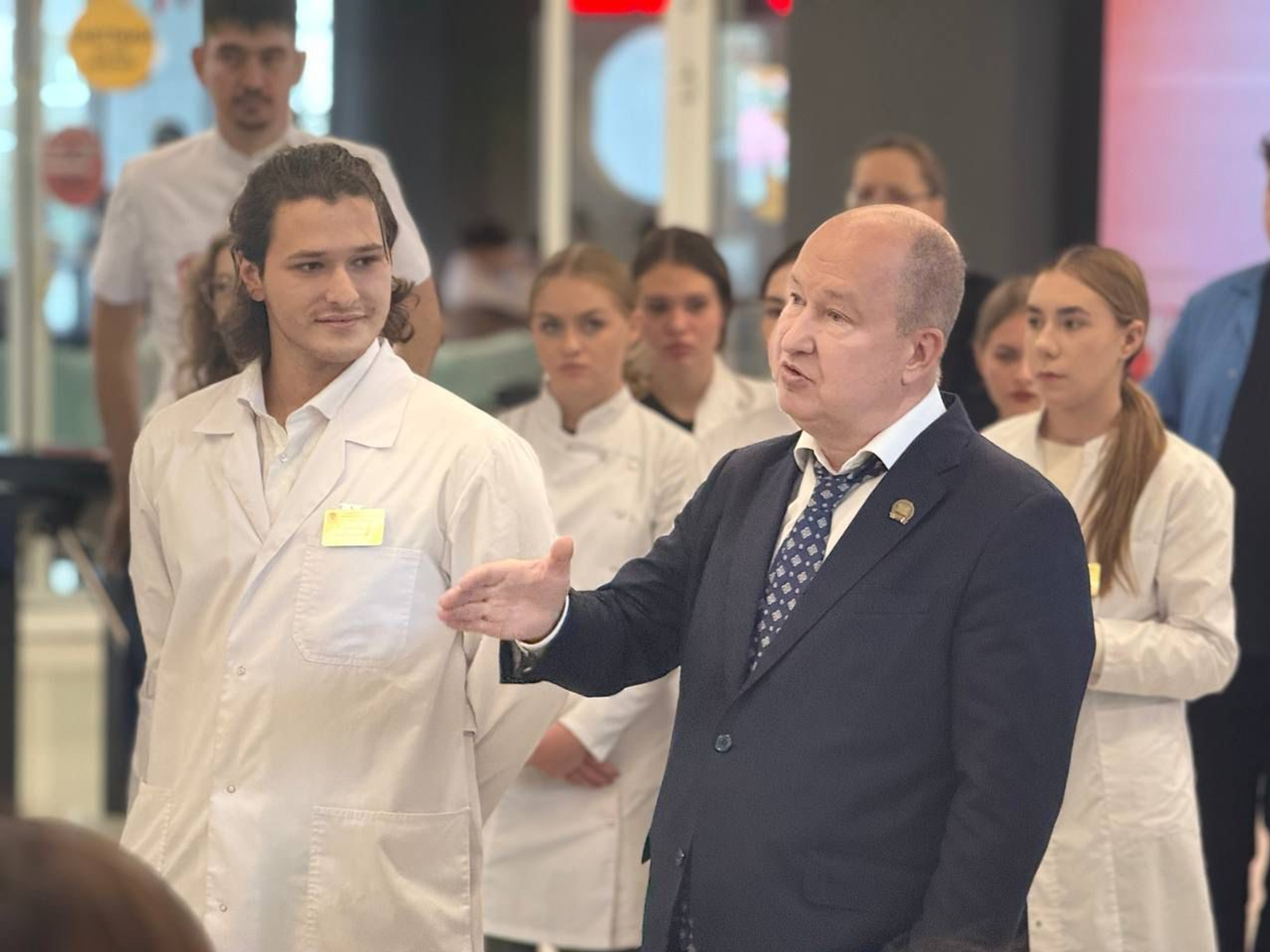 В Межвузовском кампусе Уфы открылась фотовыставка "БГМУ: жизнь в кадре"