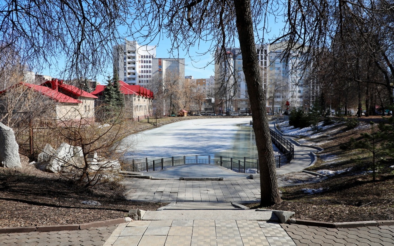 В Башкирии уфимский сад имени Аксакова закрыли на реконструкцию