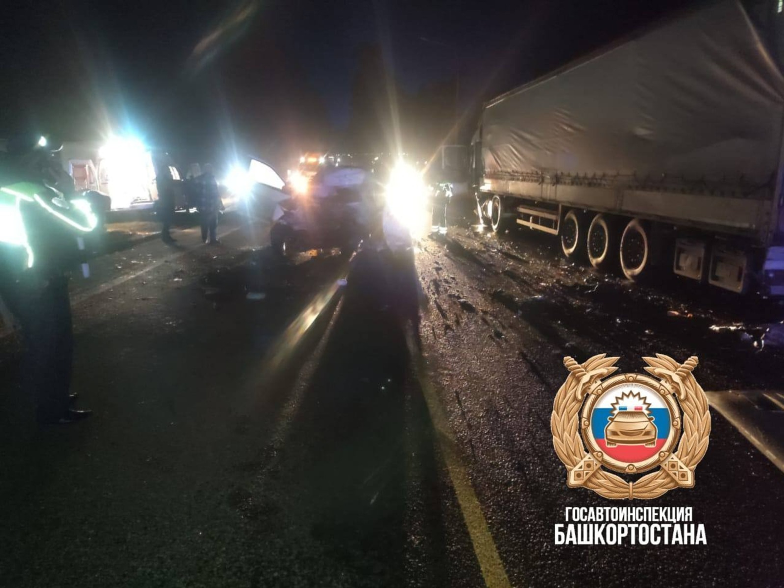 В Башкирии произошло смертельное ДТП с участием пикапа и грузовика