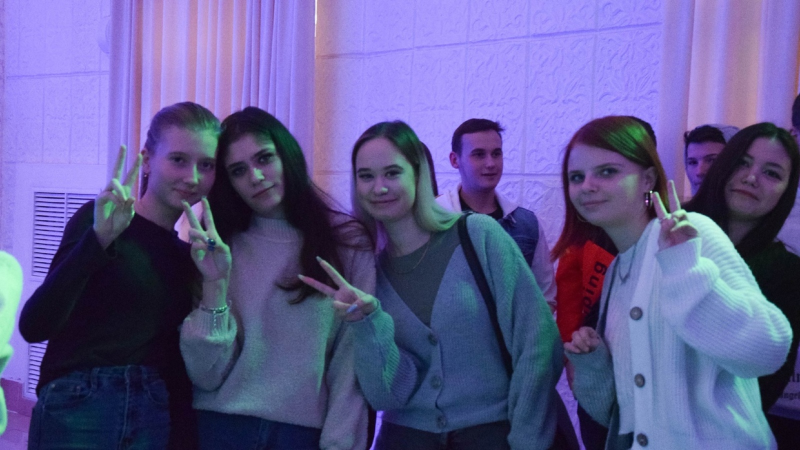 В Кумертау молодёжь приняла участие в праздничной дискотеке ко Дню студента