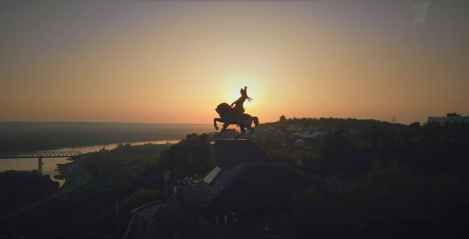 Первый канал поздравил Башкортостан с 35-летием яркой передачей