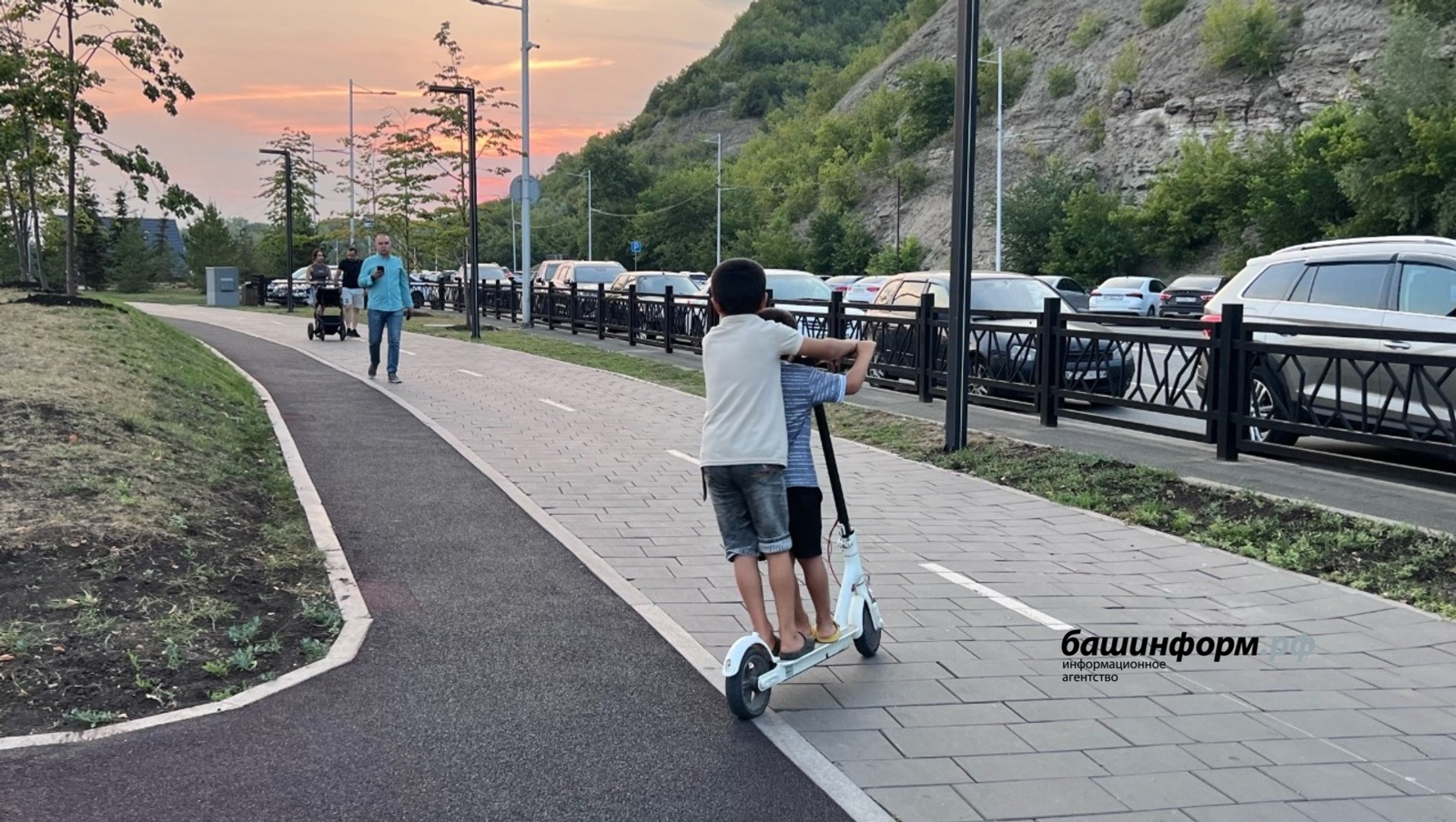 За ребенка на электросамокате: штрафы выросли в три раза