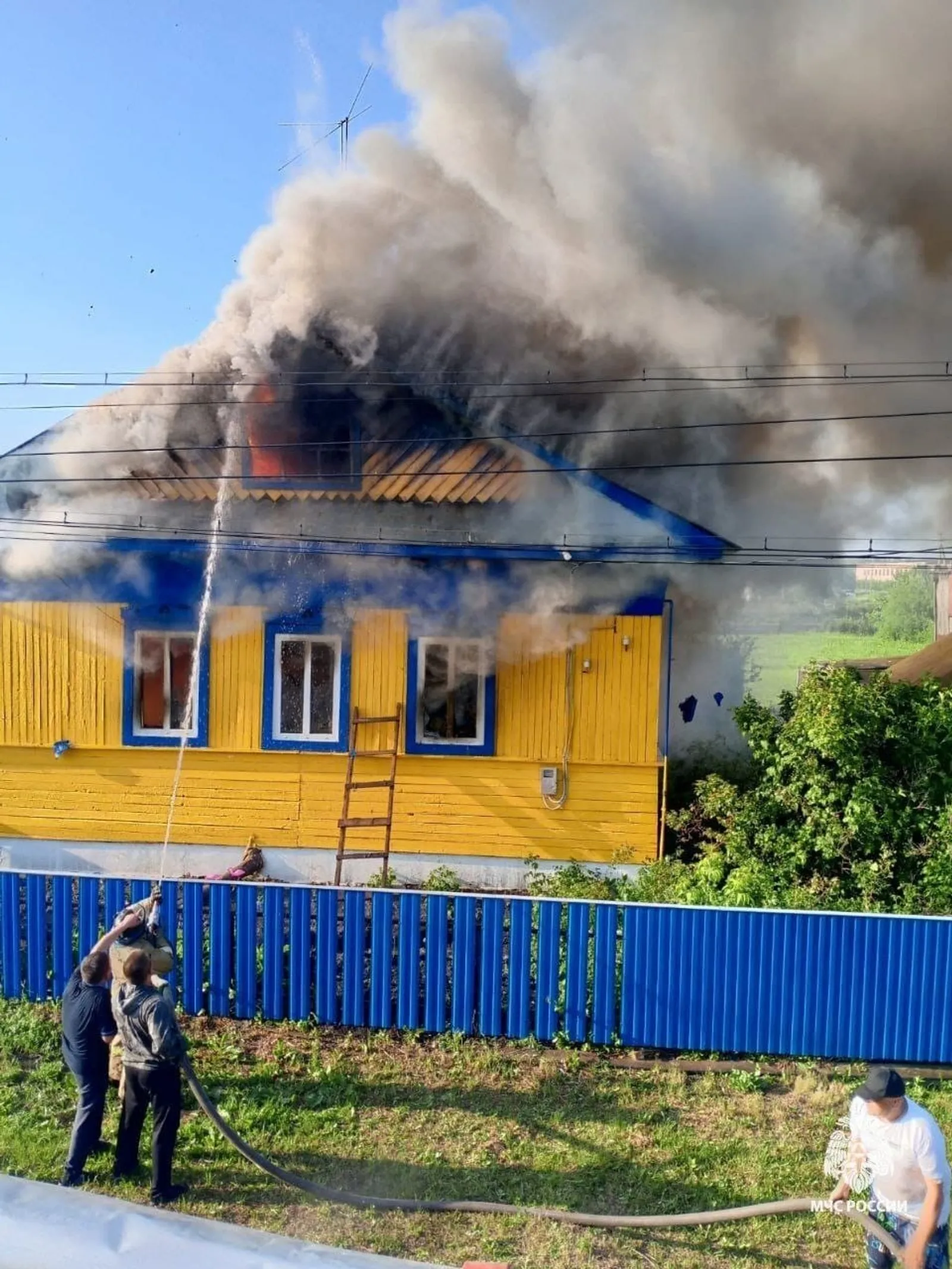 В Башкирии в огне погибли трое маленьких детей участника СВО