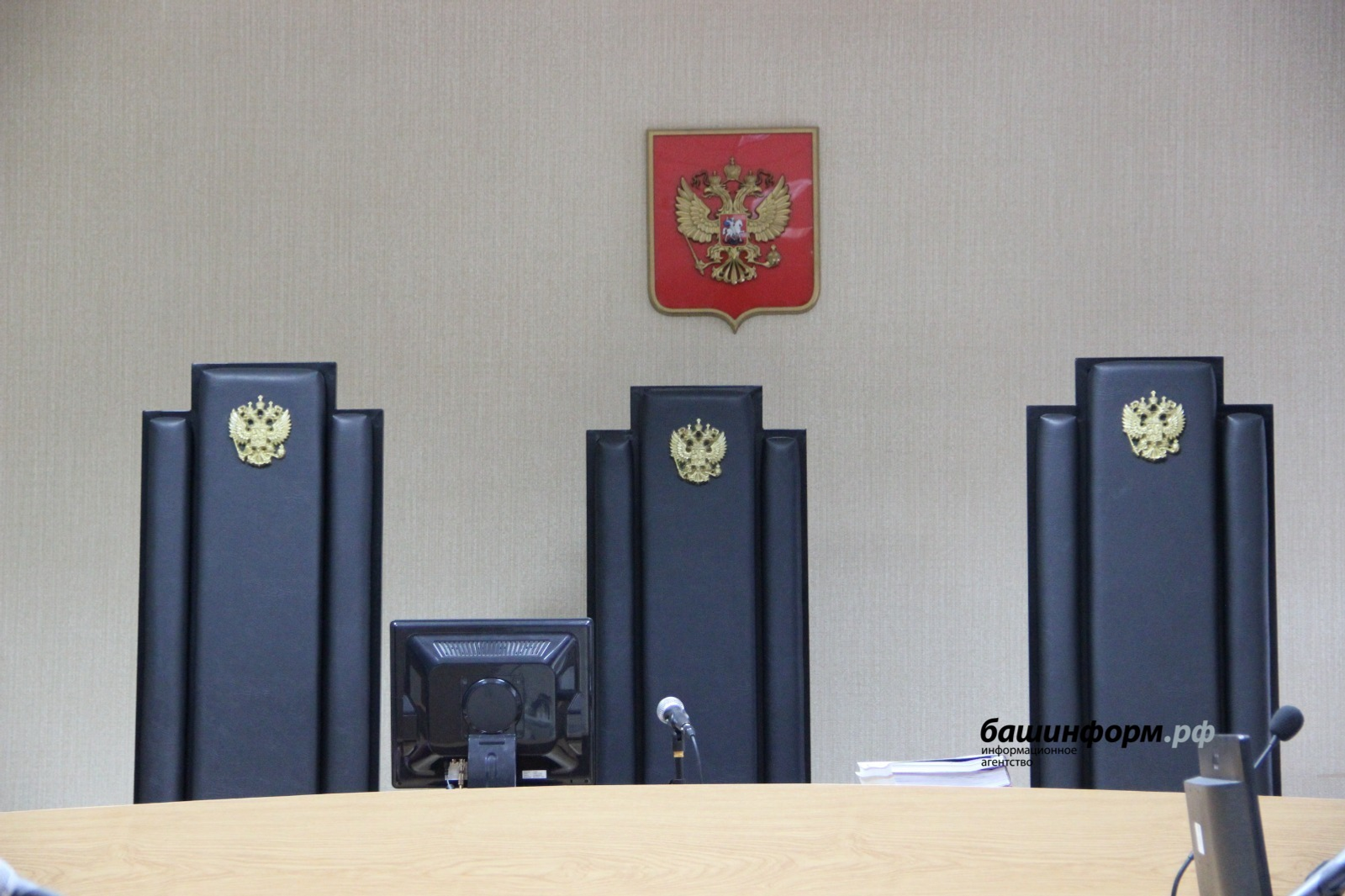 Многодетной матери в Башкирии вынесли приговор за исцарапанное лицо полицейского