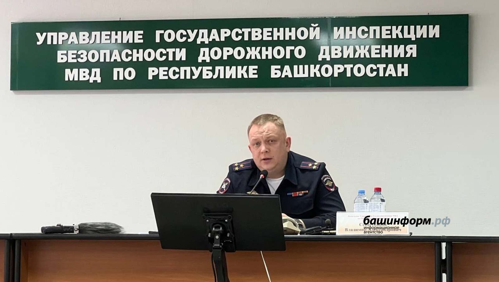 Почему молодежь покупает права