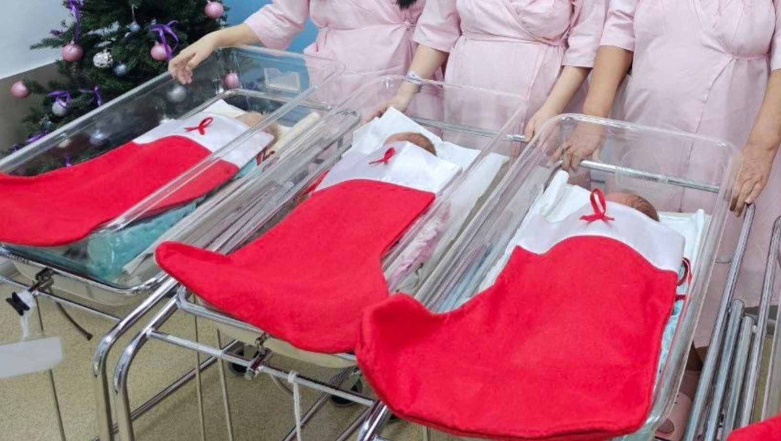 В 2025 году в Башкирии появились на свет 27 574 ребенка