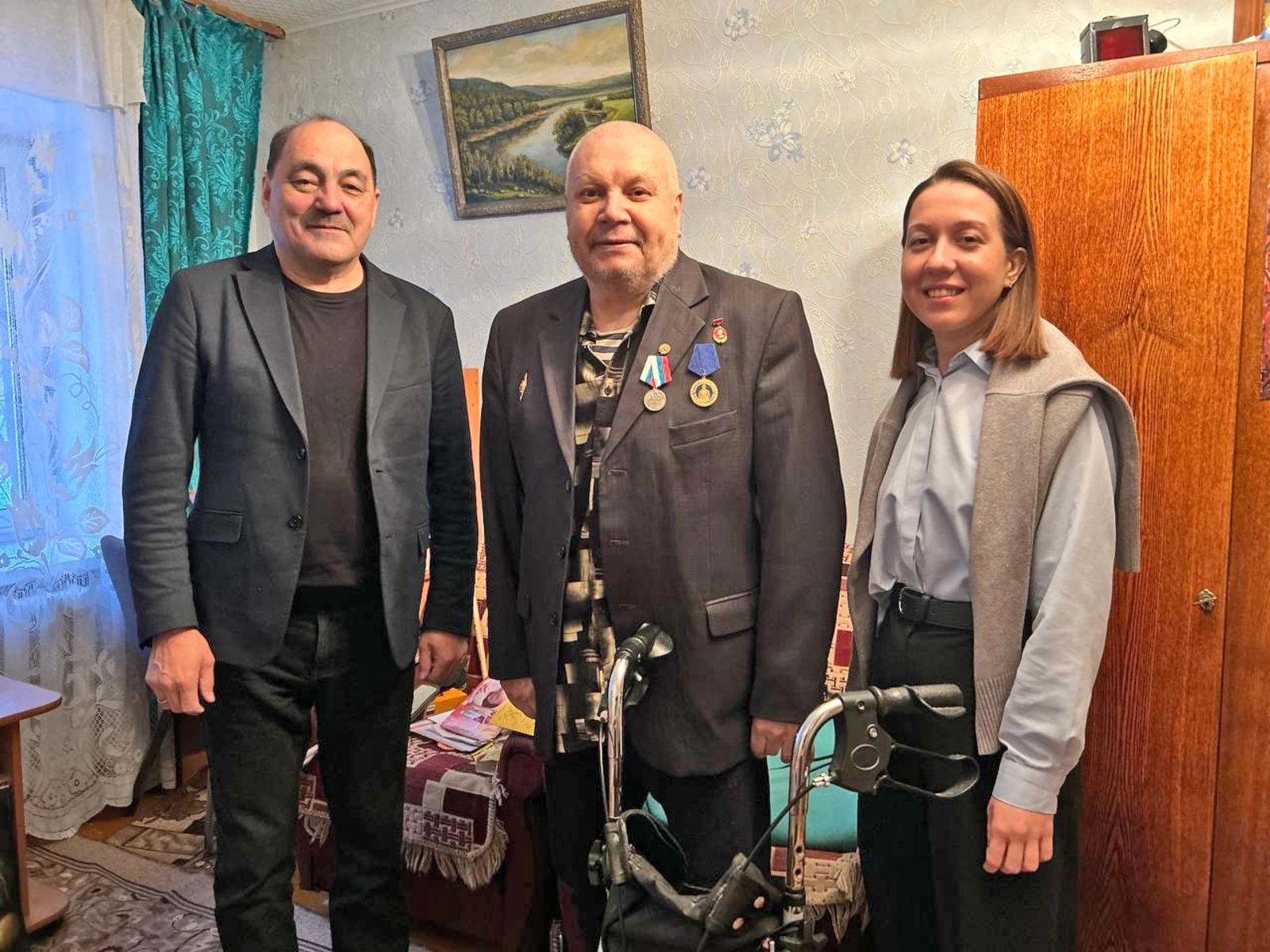 В Кумертау состоялось торжественное вручение медали «Отец солдата»