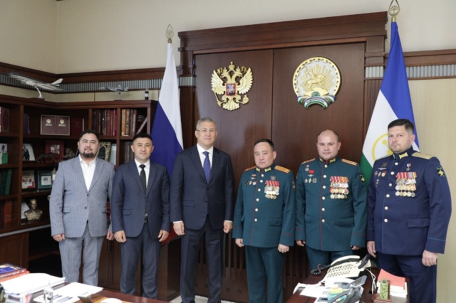 Глава Башкирии обсудил с бойцами СВО их дальнейшую деятельность на благо страны