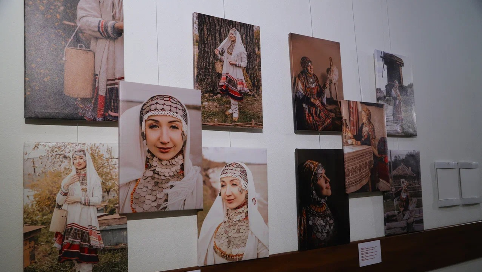 «Истоки национальной красоты»: в Башкирии открылась выставка фотохудожницы