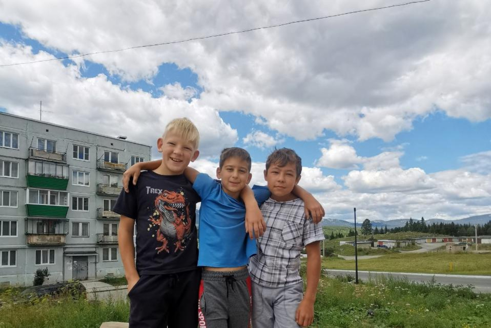 В Башкирии трое школьников спасли утопающего мальчика