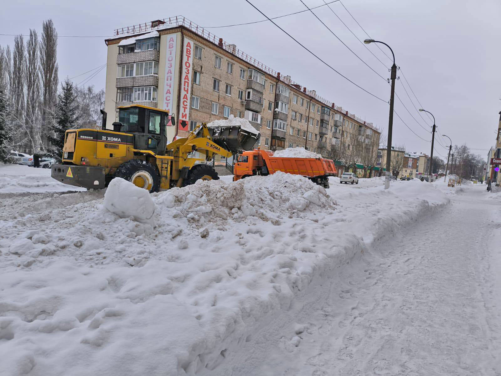 Кумертау избавляется от снежных завалов