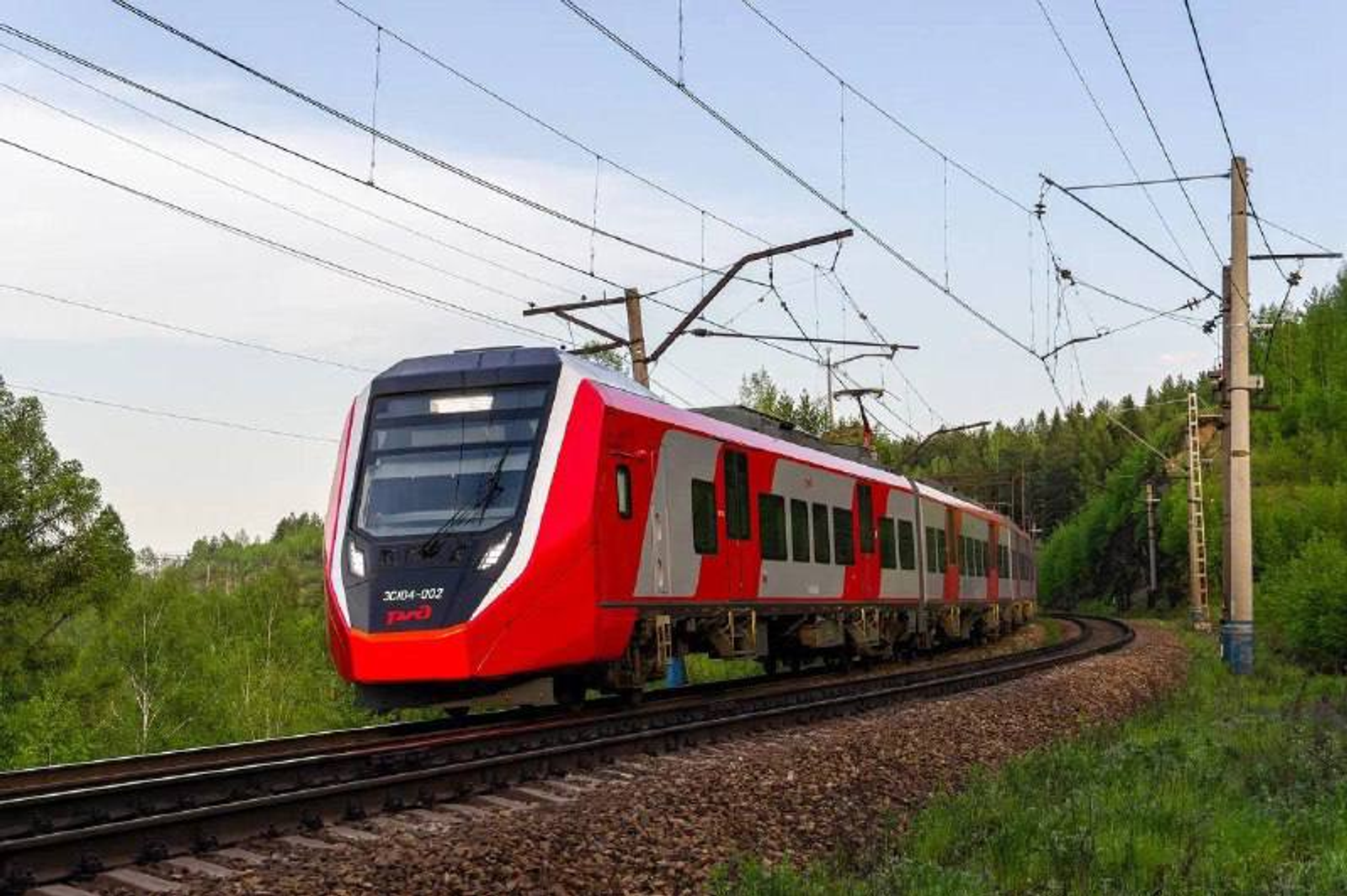 Новые поезда «Финист» начнут курсировать из Оренбурга в Уфу вместо «Орлана»