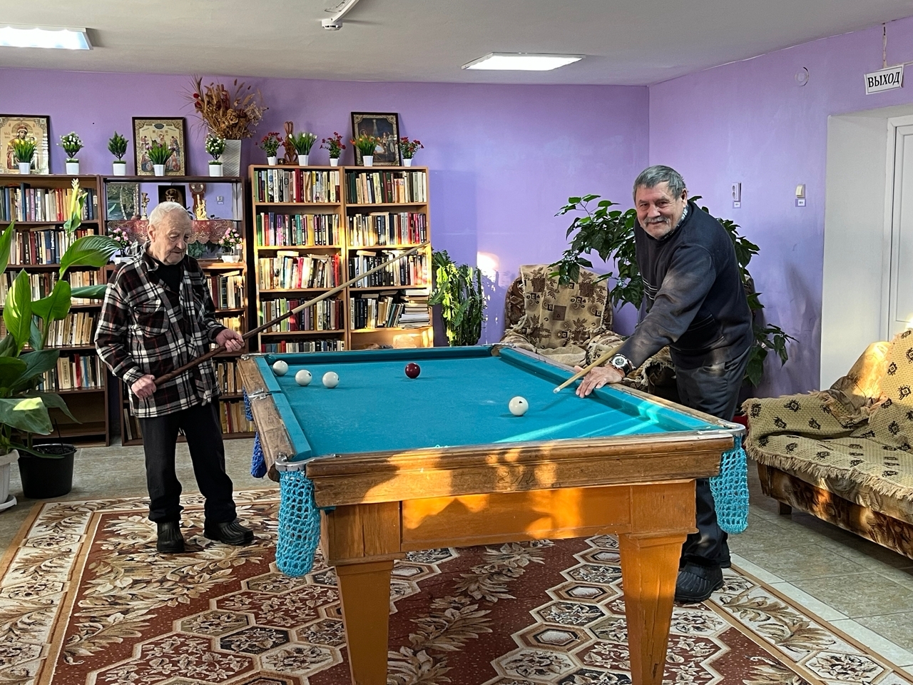 От машин – к человеческим судьбам: история трудолюбия, заботы и любви к ближним