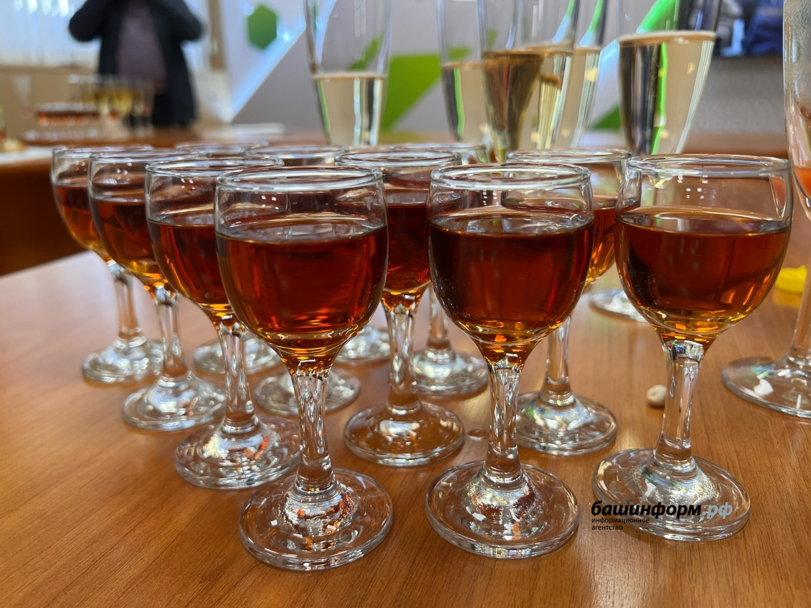 Плакала Анталья: жительница Уфы не смогла вылететь туда из-за вредной привычки