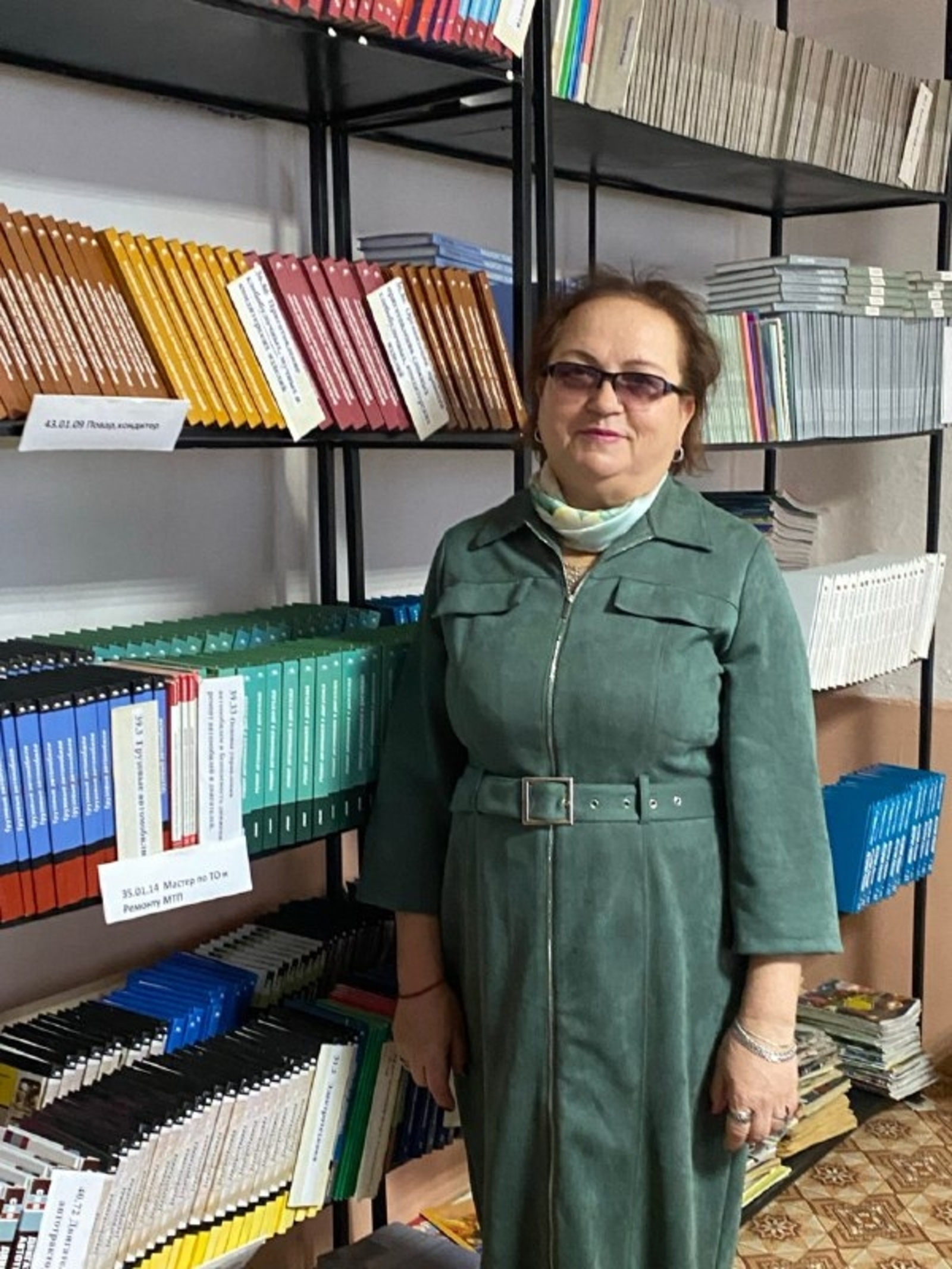 Для неё они всё равно дети: история воспитателя общежития из Башкирии